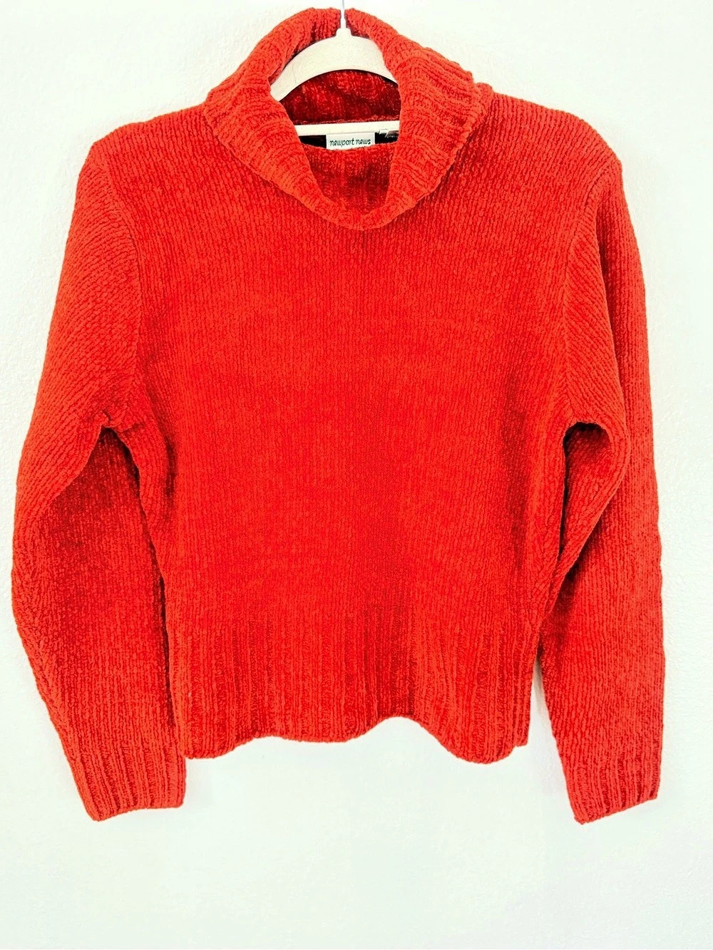 Newport News Roll Neck Ribbed Knit Sweater Red Size Large